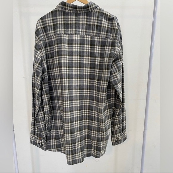 Flannel button down 2XL - Picture 3 of 4